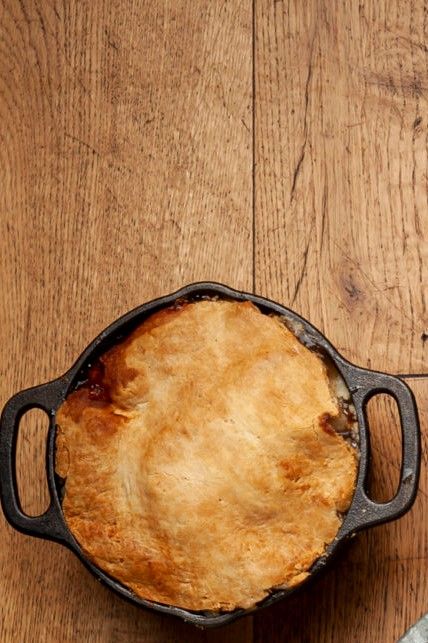 Apple Cobbler - A La Carte Holiday