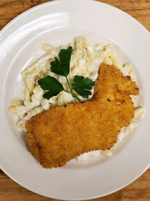 Pasta Alfredo with Crispy Chicken (frozen)