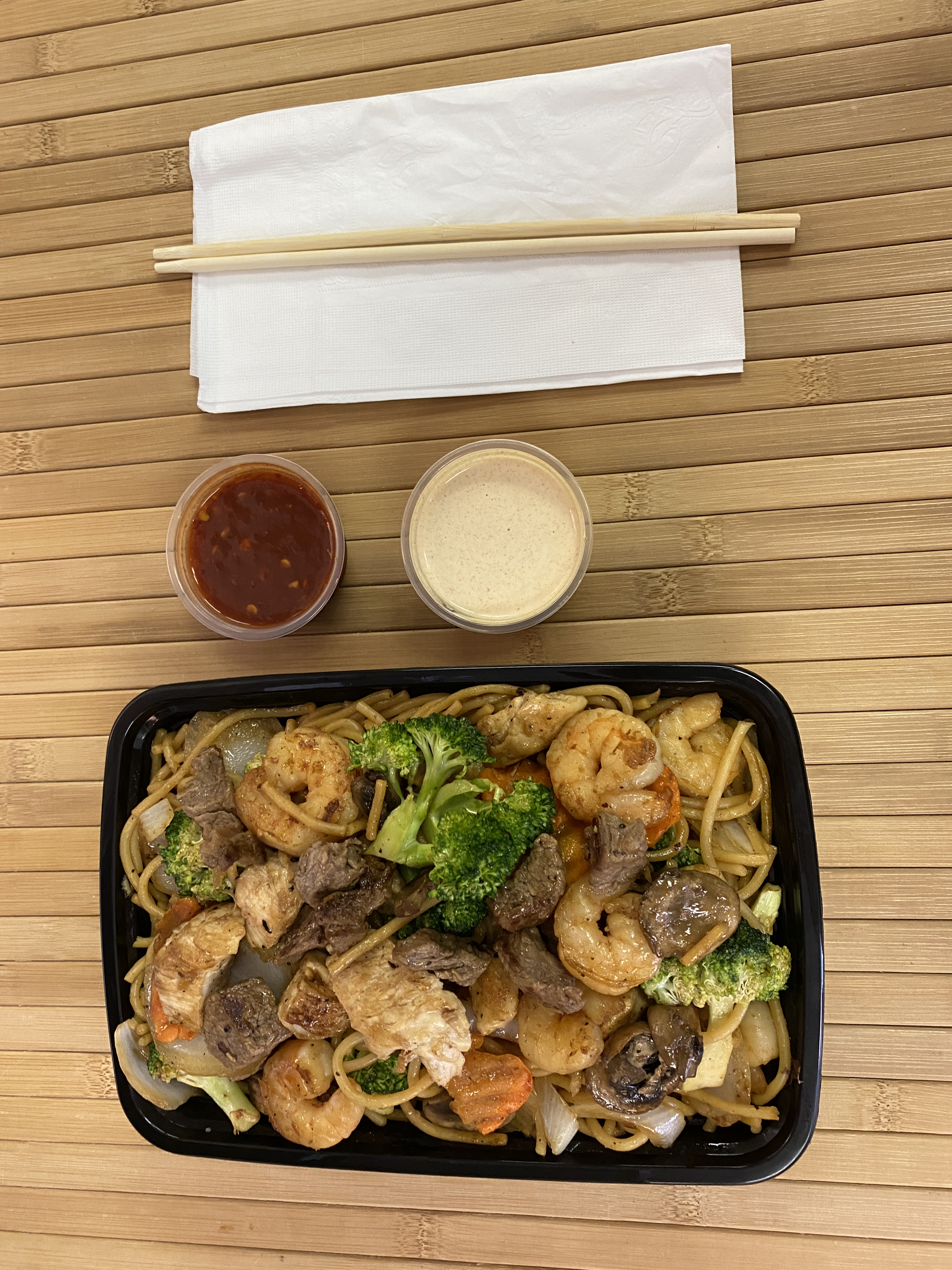 Chicken, Steak & Shrimp w/ Noodles