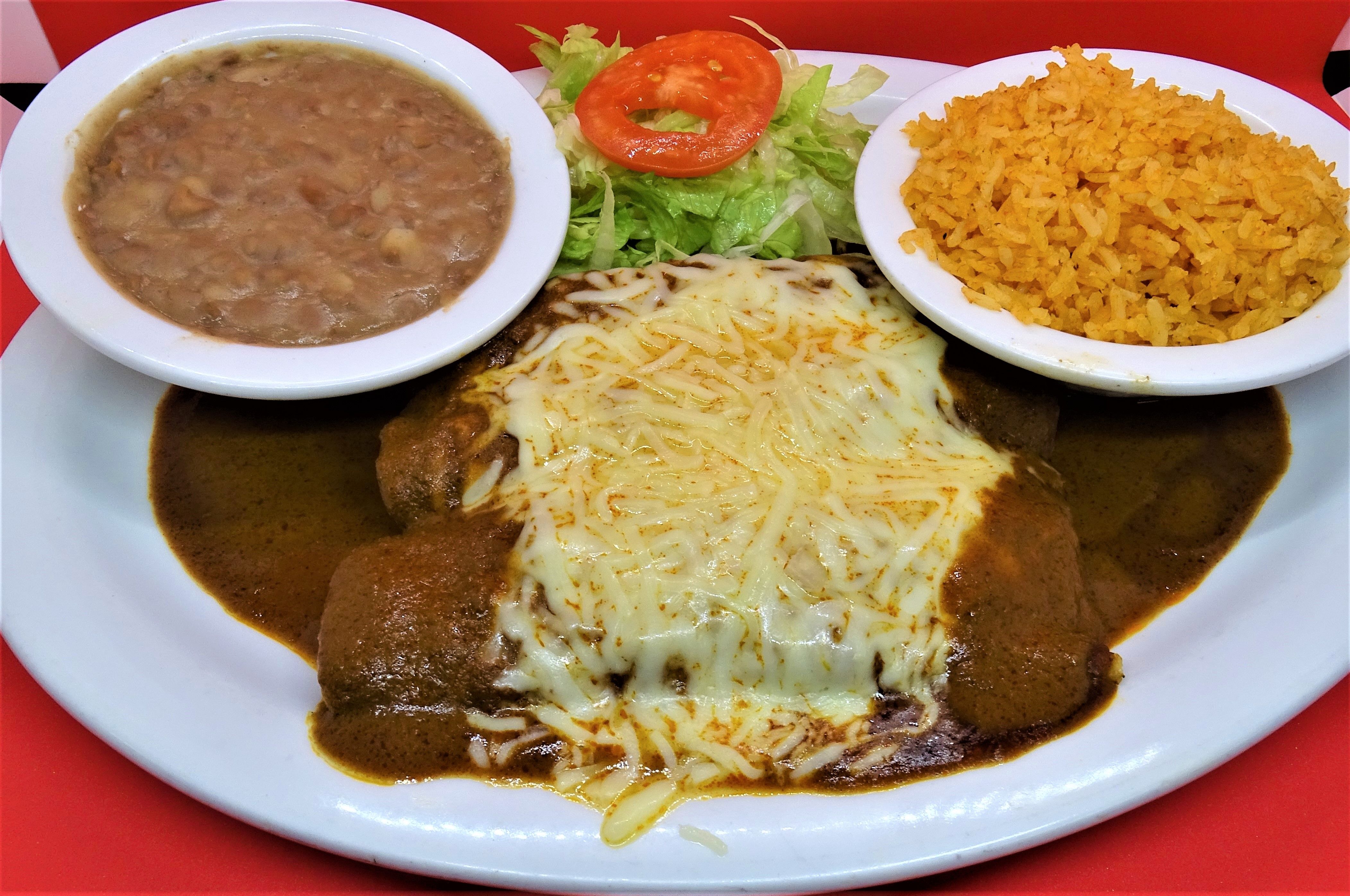 Enchiladas De Mole