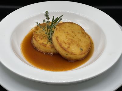 Sweet Potato Polenta Cakes