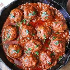 (COLD) Meatballs in Tomato Basil Sauce