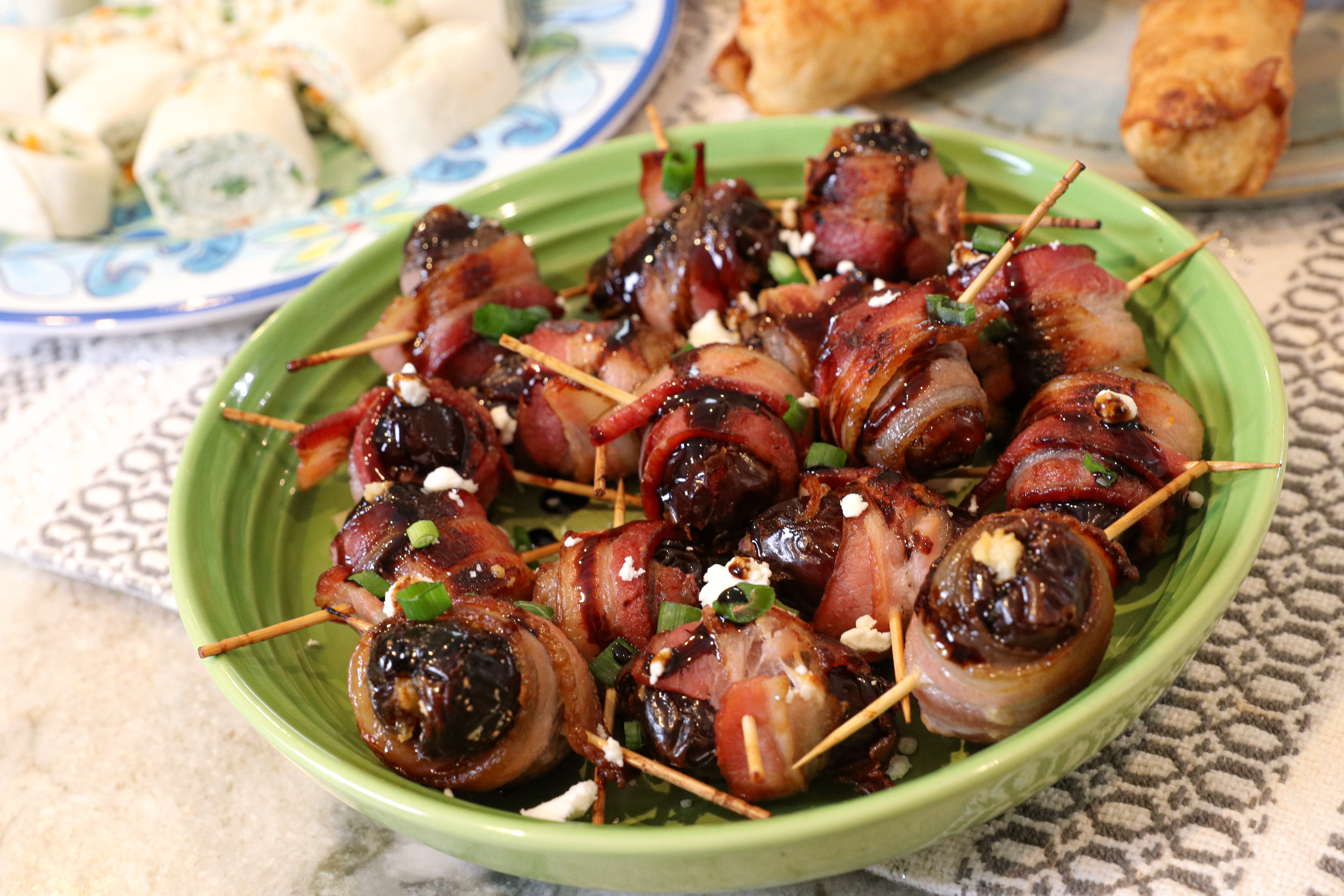 Jamón-Wrapped Dates