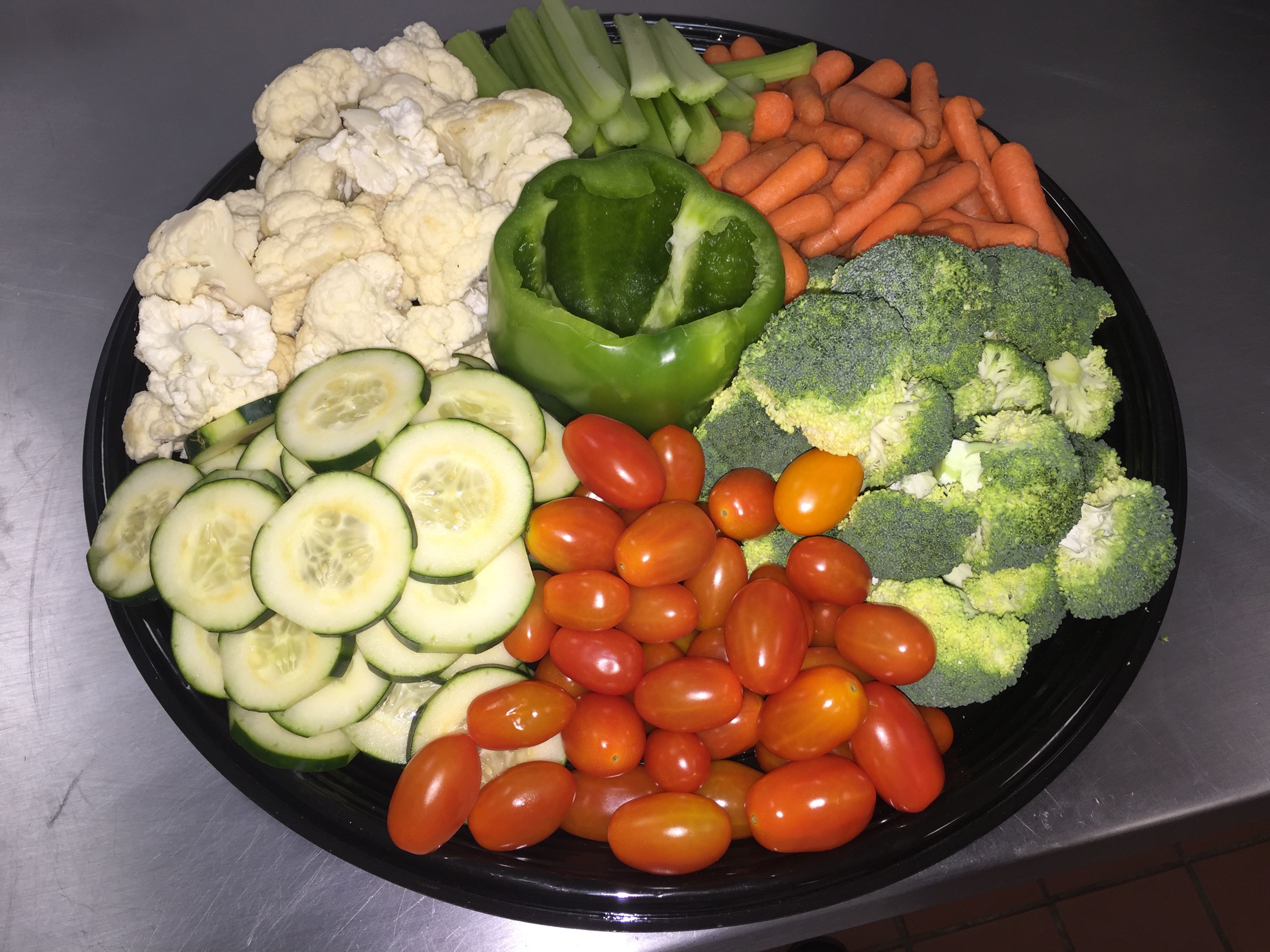 Veggie Tray (GF) - Medium