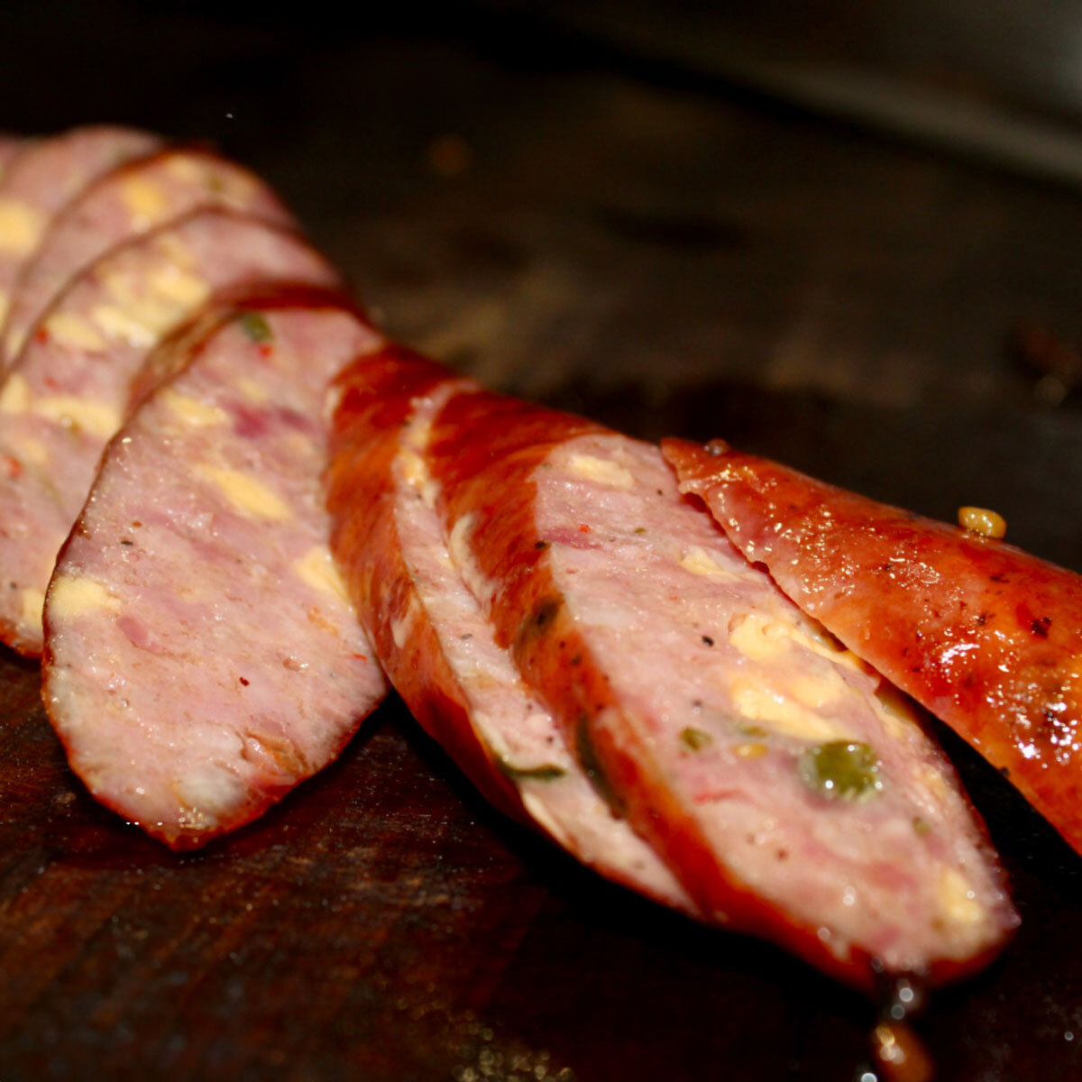 Slow-Smoked Jalapeño Cheddar Sausage