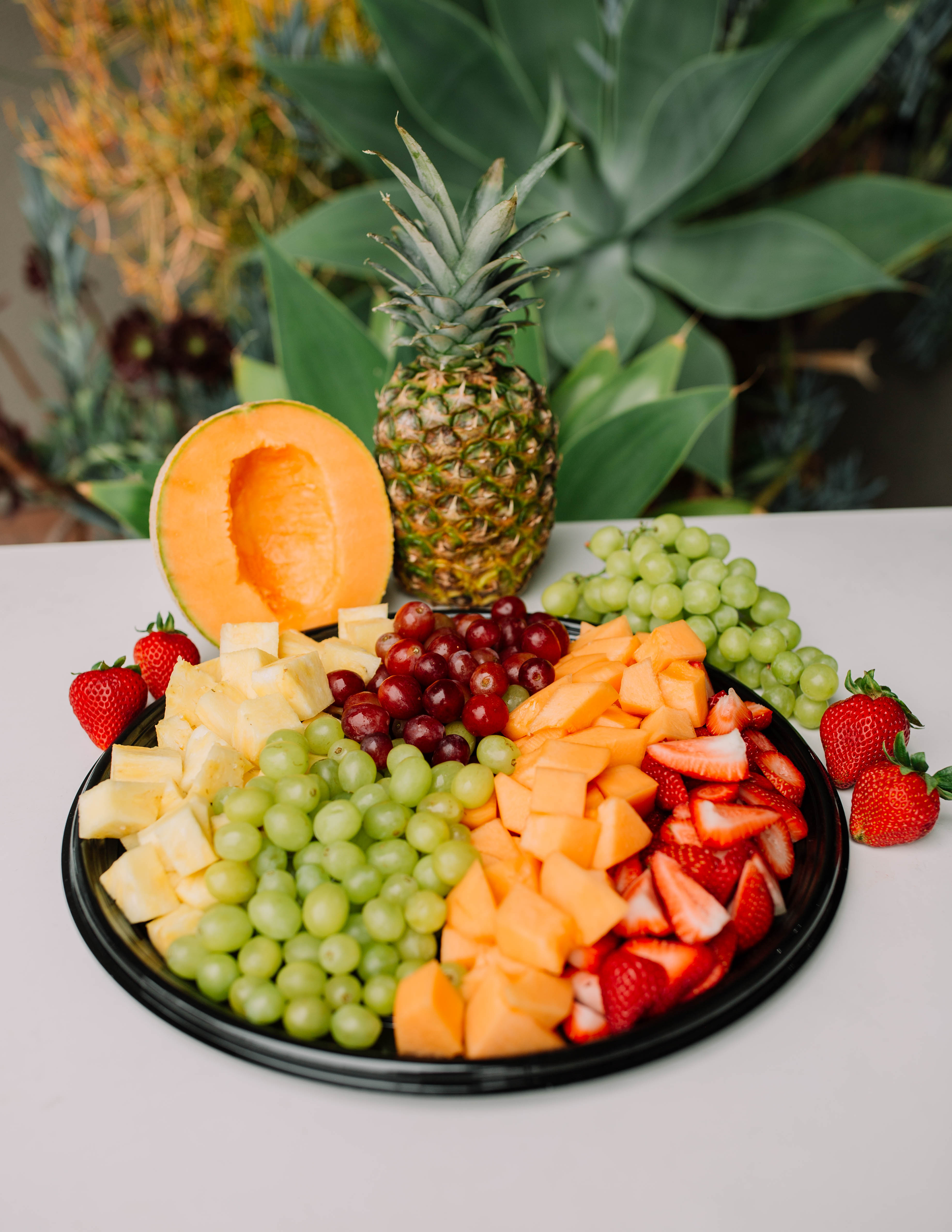 Fruit Platter (Feeds 20)
